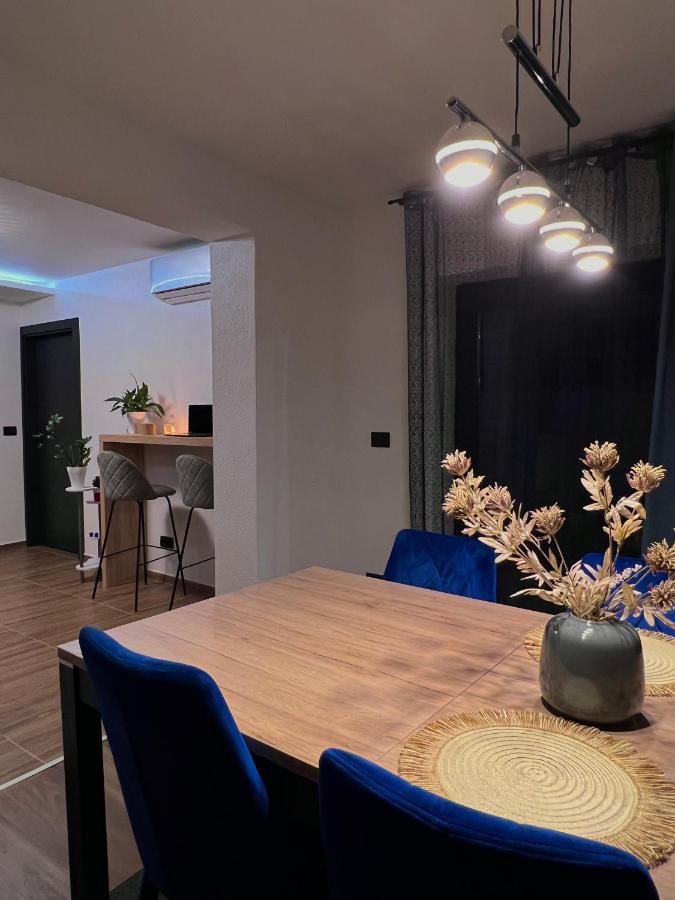 Betty Apartments Borik - Whole Ground Floor Rovinj Luaran gambar