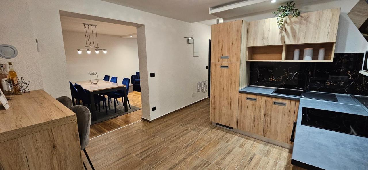 Betty Apartments Borik - Whole Ground Floor Rovinj Luaran gambar