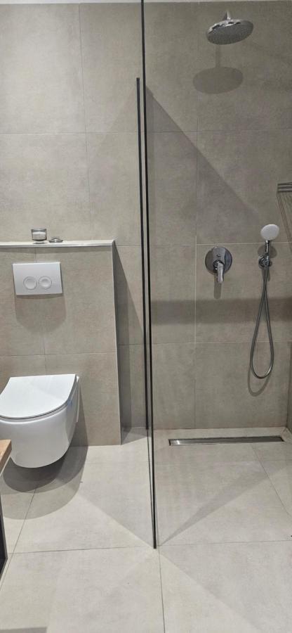 Betty Apartments Borik - Whole Ground Floor Rovinj Luaran gambar