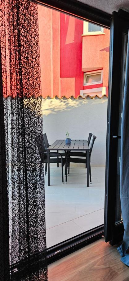 Betty Apartments Borik - Whole Ground Floor Rovinj Luaran gambar